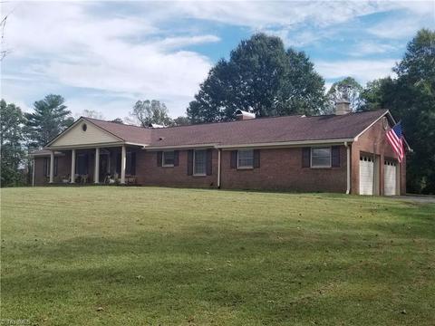 1438 Gammons Rd, Stuart, VA 24171 photo 1