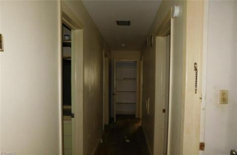 603 Sherbrook Dr, High Point, NC 27262 photo 5