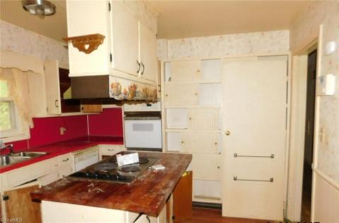 603 Sherbrook Dr, High Point, NC 27262 photo 4