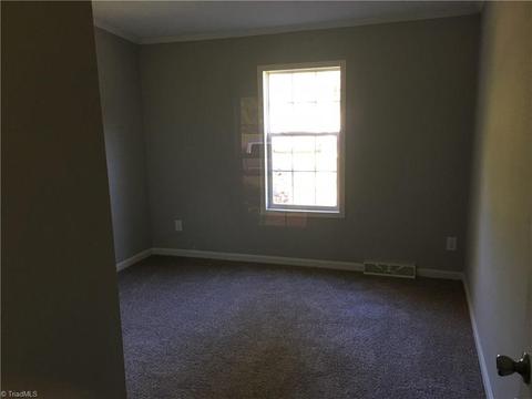 660 Spainhour Rd, King, NC 27021 photo 10