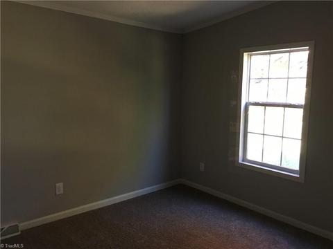 660 Spainhour Rd, King, NC 27021 photo 9