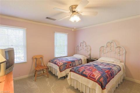 925 Shamrock Rd, High Point, NC 27265 photo 22