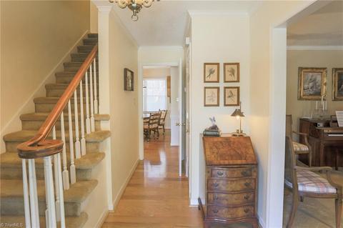 925 Shamrock Rd, High Point, NC 27265 photo 6