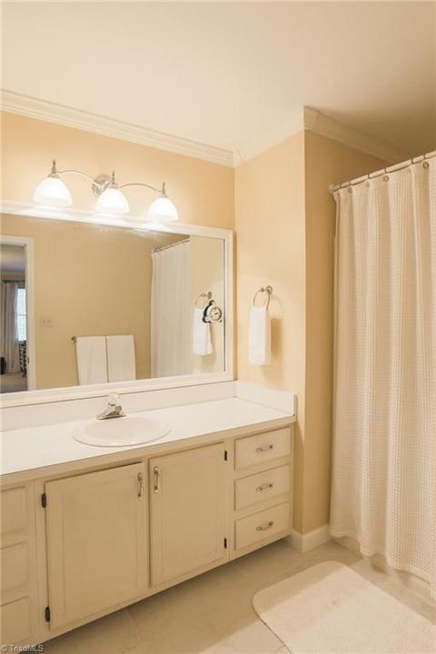 925 Shamrock Rd, High Point, NC 27265 photo 19