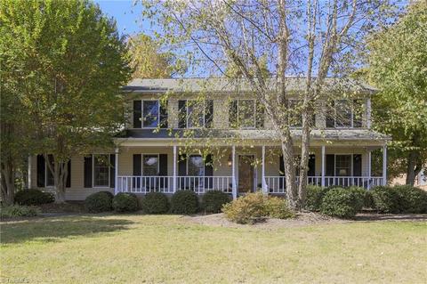 925 Shamrock Rd, High Point, NC 27265 photo 1