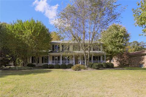 925 Shamrock Rd, High Point, NC 27265 photo 4