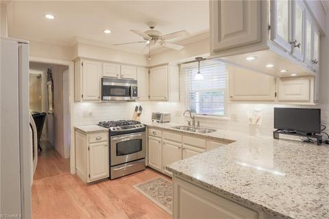 925 Shamrock Rd, High Point, NC 27265 photo 14