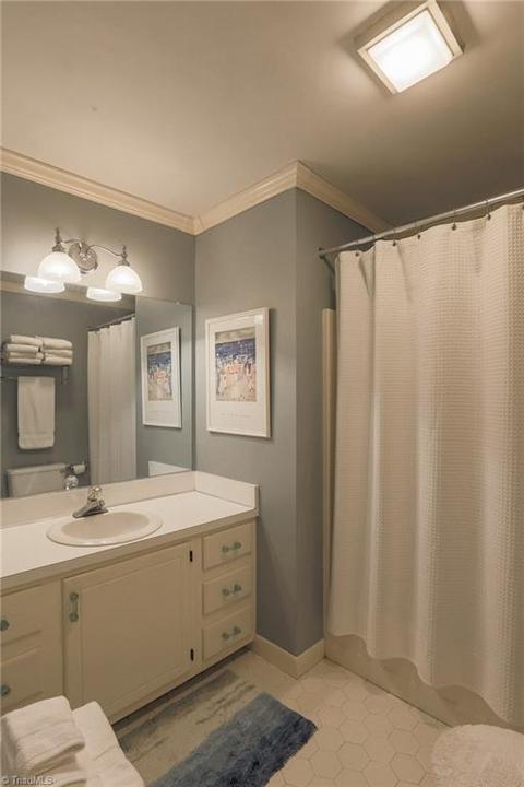 925 Shamrock Rd, High Point, NC 27265 photo 24