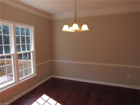 154 Leeds Ln, King, NC 27021 photo 3