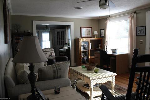 609 Dodson Mill Rd, Pilot Mountain, NC 27041 photo 21