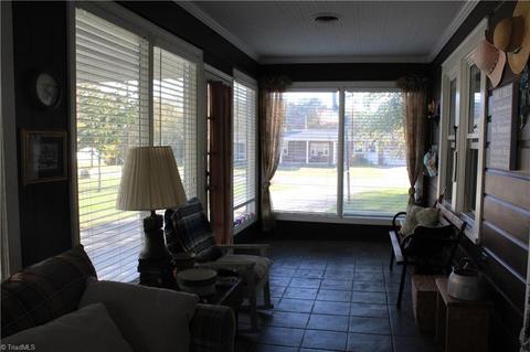 609 Dodson Mill Rd, Pilot Mountain, NC 27041 photo 9