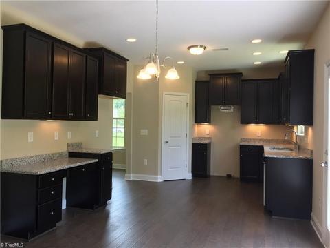 915 Old Towne Dr, Elon, NC 27244 photo 5