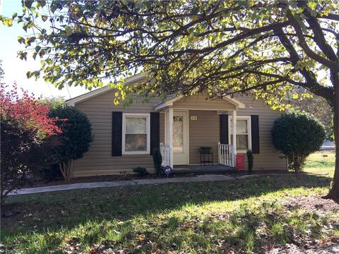 318 B R Hunt Rd, Lexington, NC 27295 photo 1