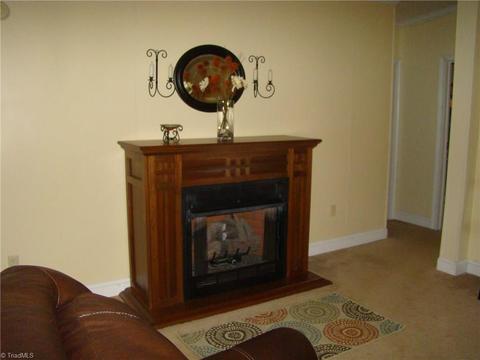 1256 Mock Rd, High Point, NC 27265 photo 9