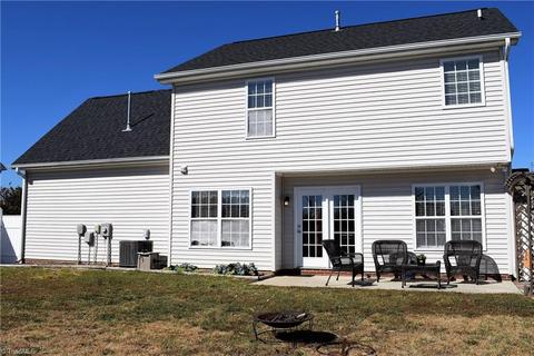867 Eli Moore Ct, High Point, NC 27265 photo 13