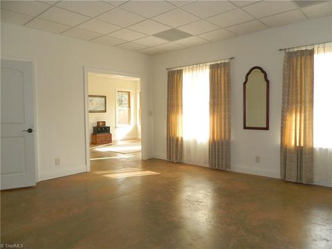 7119 Belmont Dr, Trinity, NC 27370 photo 24