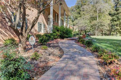 8076 Lasater Rd, Clemmons, NC 27012 photo 2