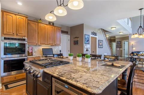 8413 Chartwell Dr, Oak Ridge, NC 27310 photo 12