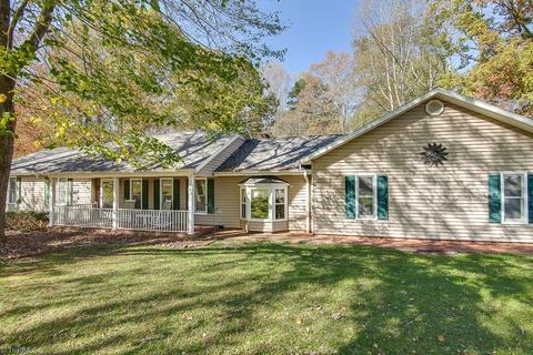 136 Carter Mill Rd, Elkin, NC 28621 photo 1