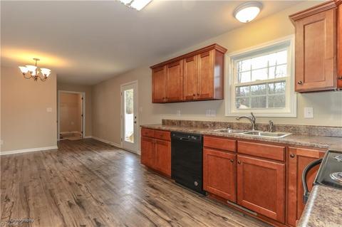 5228 Kimberly Ln, Trinity, NC 27370 photo 13