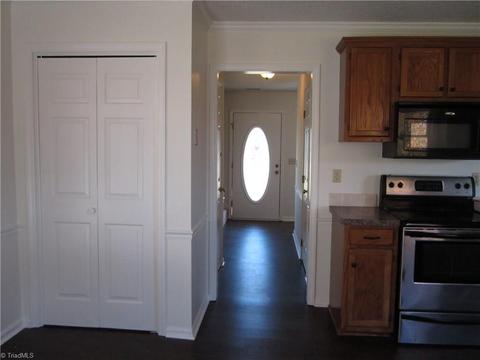 105 Hanover Ct, King, NC 27021 photo 22