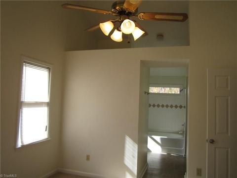 105 Hanover Ct, King, NC 27021 photo 26