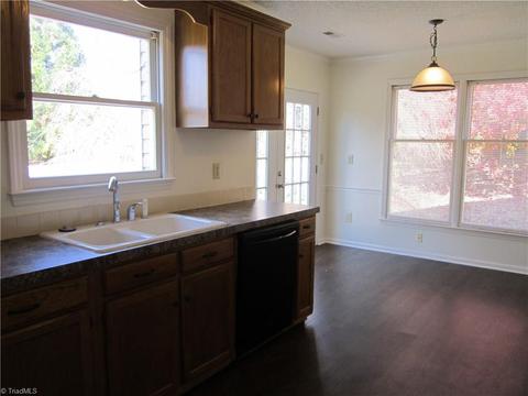 105 Hanover Ct, King, NC 27021 photo 19