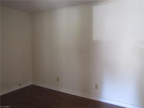 105 Hanover Ct, King, NC 27021 photo 17