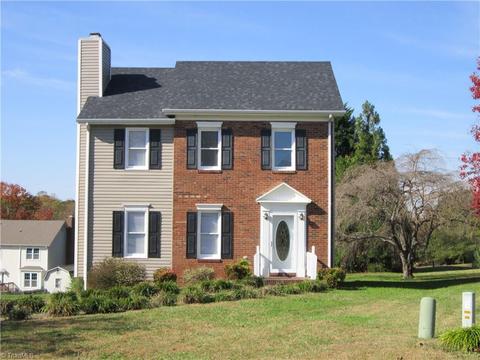 105 Hanover Ct, King, NC 27021 photo 1