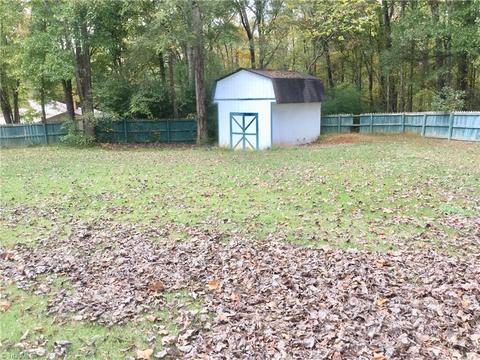 4649 Pineview Dr, Trinity, NC 27370 photo 3