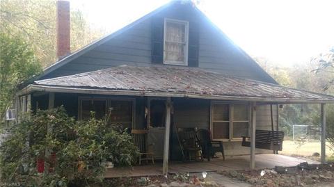 5031 Covered Bridge Rd, Trinity, NC 27370 photo 1