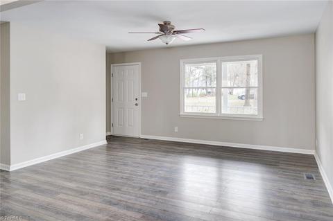 4416 Hunters Run, Trinity, NC 27370 photo 5