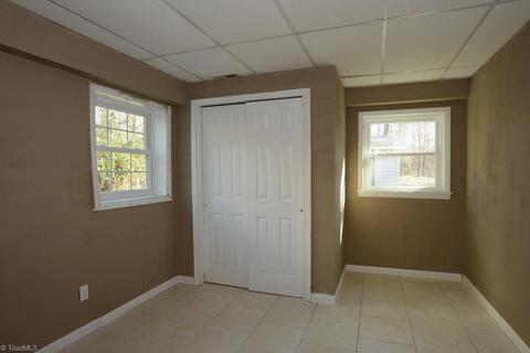 314 Old Mill Rd, High Point, NC 27265 photo 11