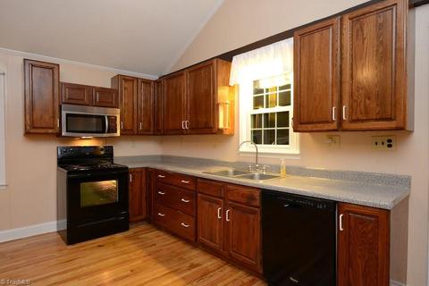 314 Old Mill Rd, High Point, NC 27265 photo 7