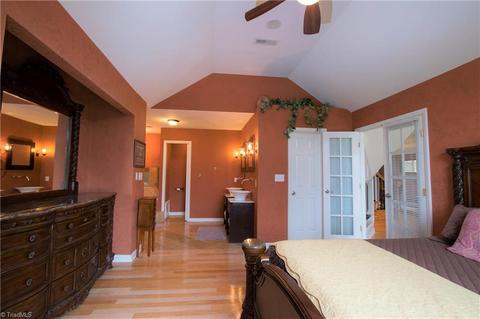 910 Carson Rd, Pilot Mountain, NC 27041 photo 19