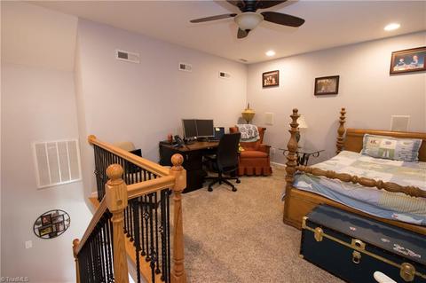 910 Carson Rd, Pilot Mountain, NC 27041 photo 15