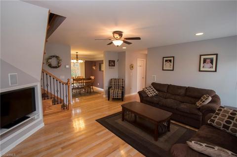 910 Carson Rd, Pilot Mountain, NC 27041 photo 26
