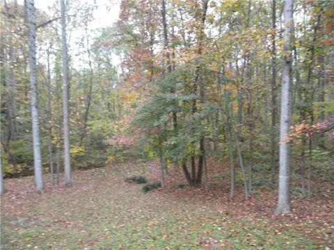 607 Robin Ln, Archdale, NC 27263 photo 8