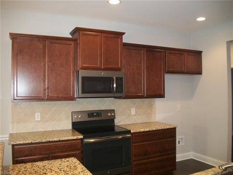 767 Forester Ct, High Point, NC 27265 photo 17