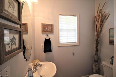1841 Runner Stone Dr, High Point, NC 27265 photo 11