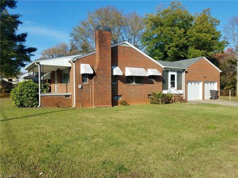 1200 Terrell Dr, High Point, NC 27262 photo 2