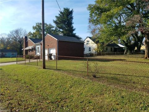 1200 Terrell Dr, High Point, NC 27262 photo 3