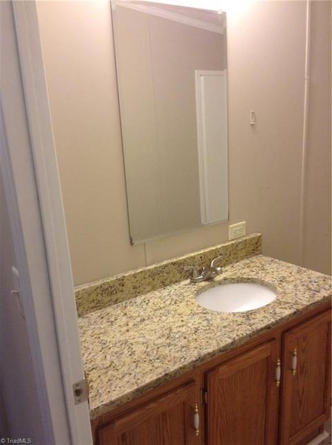 6642 Nancy Ln, Trinity, NC 27370 photo 2