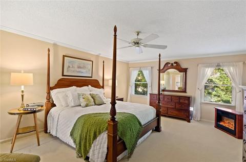 1900 Lazy Ln, High Point, NC 27265 photo 12