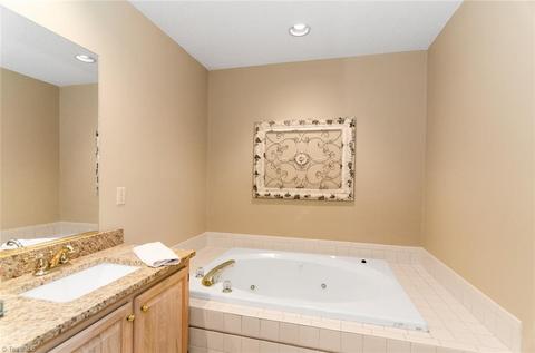 1900 Lazy Ln, High Point, NC 27265 photo 16