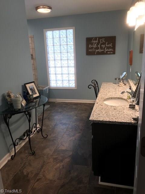 4563 Pierce Ln, Trinity, NC 27370 photo 8