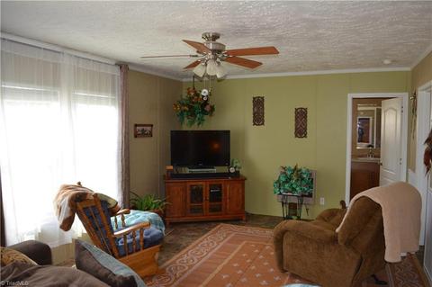 2995 S Lomax Rd, Roaring River, NC 28669 photo 17
