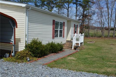 2995 S Lomax Rd, Roaring River, NC 28669 photo 18