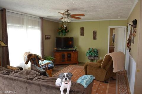 2995 S Lomax Rd, Roaring River, NC 28669 photo 7
