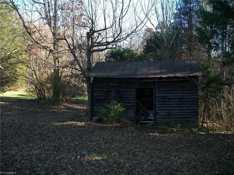 3085 Flat Swamp Rd, Denton, NC 27239 photo 9